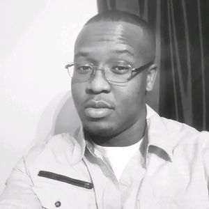 Meet your Posher, Lloyd